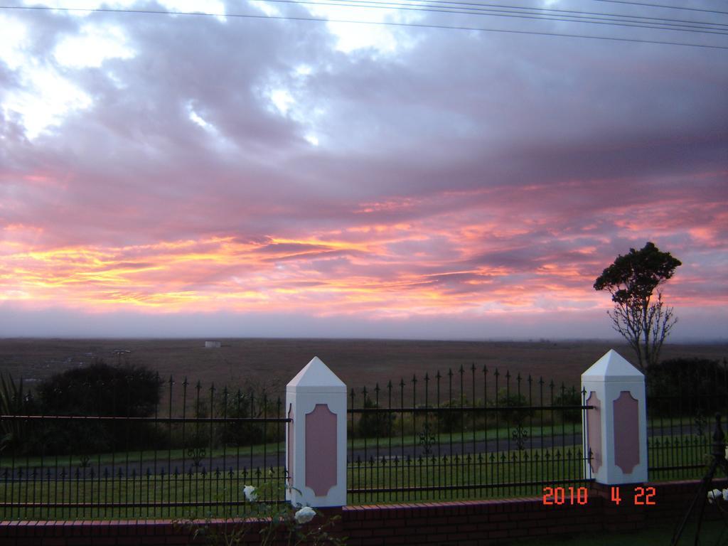 Westlodge At Graskop B&B Exterior photo